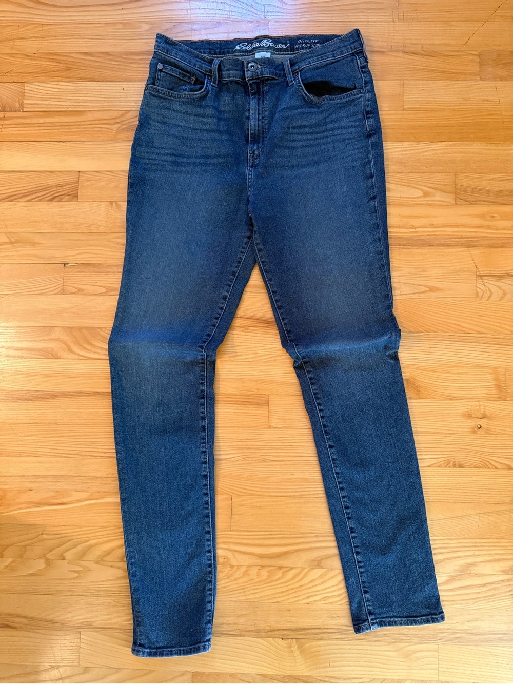 Eddie Bauer Boyfriend Mid-Rise Slim Jeans – Medium Wash Denim Size 10 Tall